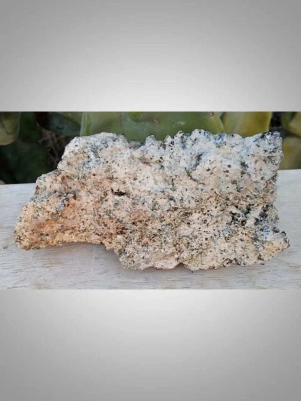 Epidote crystal mineral rock chunk 01